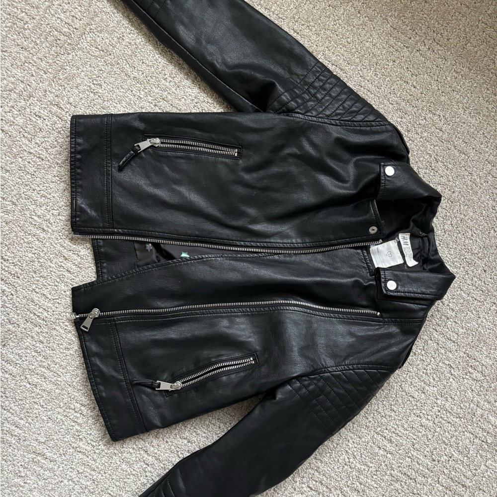 H&M Black Leather Motorcycle Jacket with Snap Collar and Zippered Cuffs